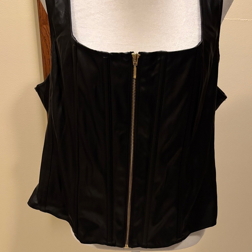 NWT Torrid Deep Black Corset - size 2X (18-20) - Picture 2 of 7